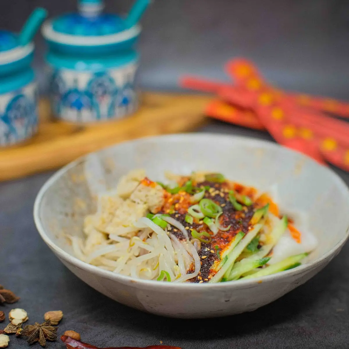 spicy cold rice noodle vegan 红油凉皮